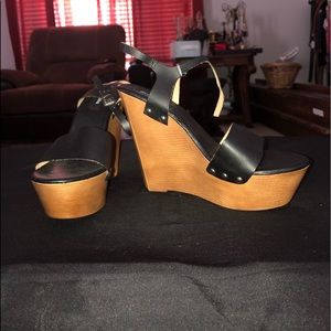 Wedge heel sandal
